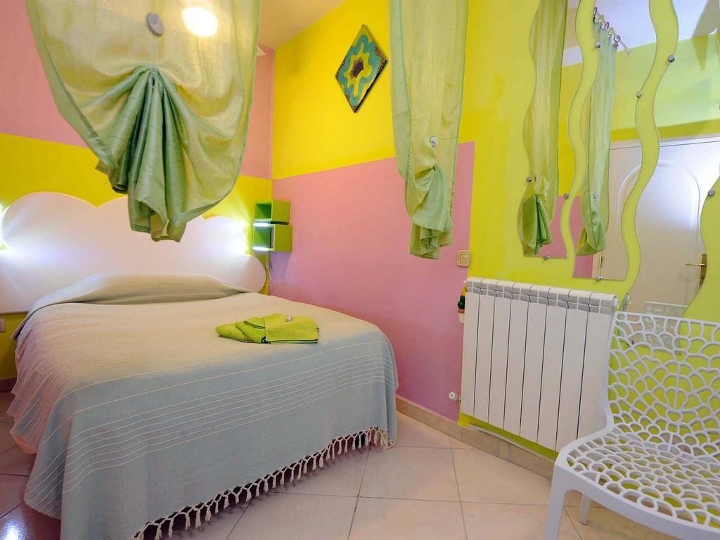 Alla Maison Di Alessia Bed and Breakfast Perugia Habitación foto